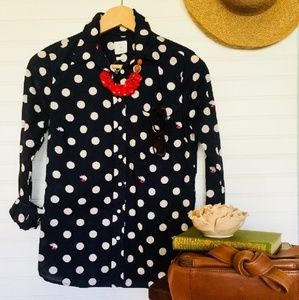 Gap polka dot buttoned down shirt.